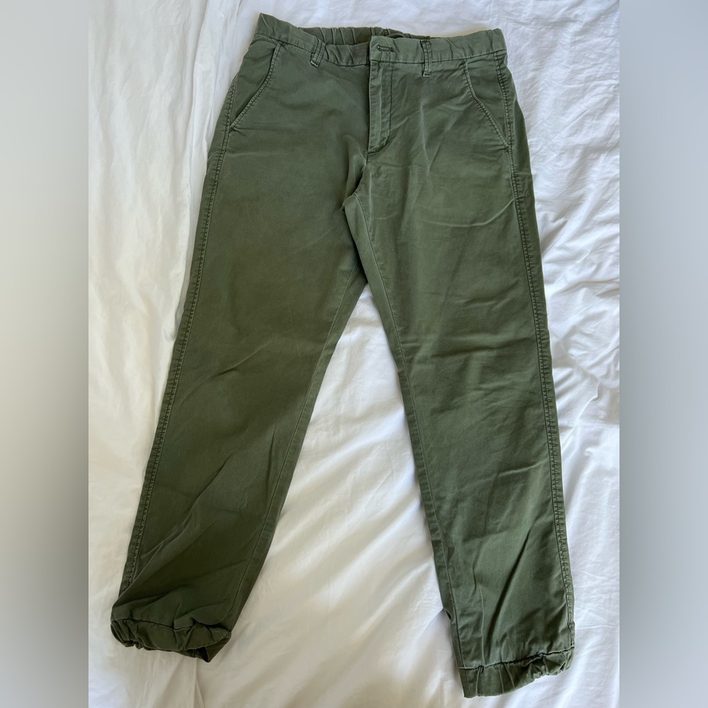 Uniqlo Army Green Khaki’s Size S